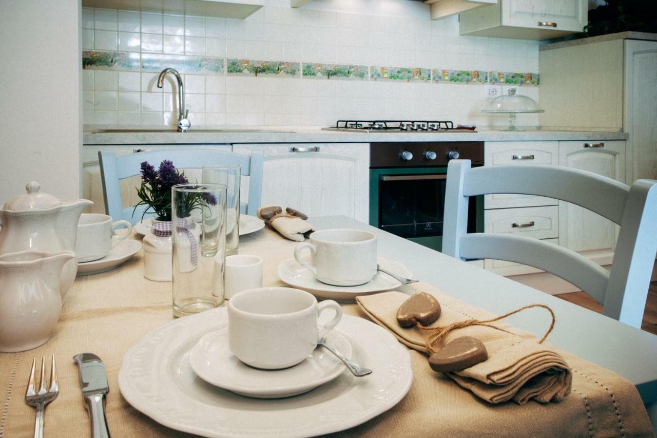 B&B Domar Civitanova Marche Bagian luar foto